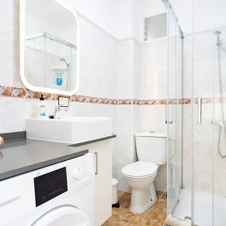 Live Lapa Cerca De La Playa Διαμέρισμα *